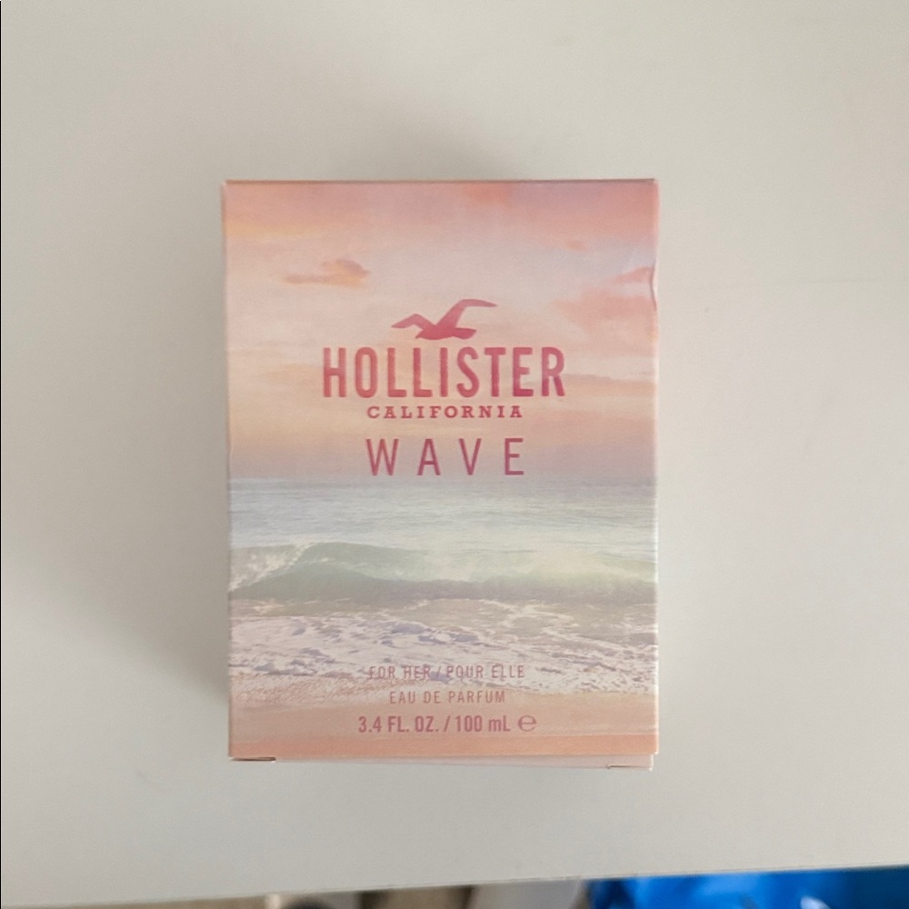 Hollister Wave Perfume in Pink Box